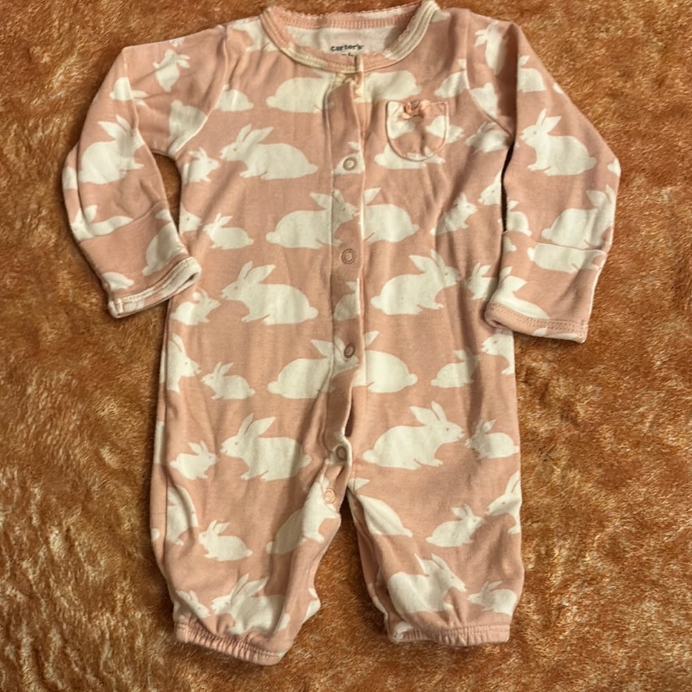 ⚫️ Carters Bunny Rabbit Print Newborn